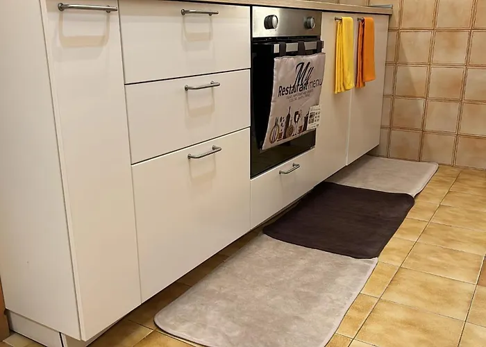 Demode Болонья