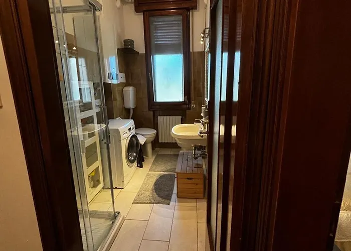 Demode Болонья